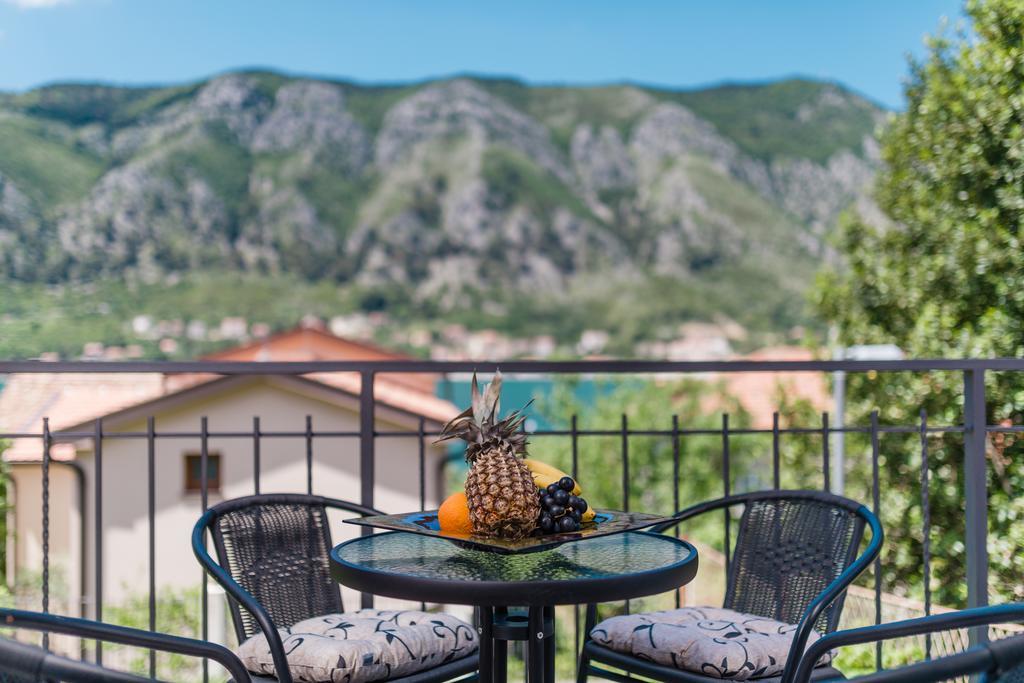 Apartments 26 Котор Экстерьер фото
